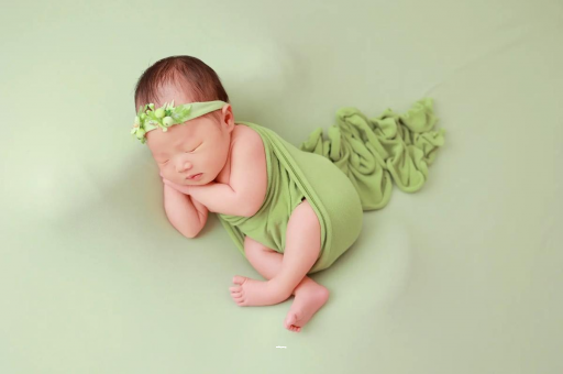 清远宝宝总是打嗝怎么办